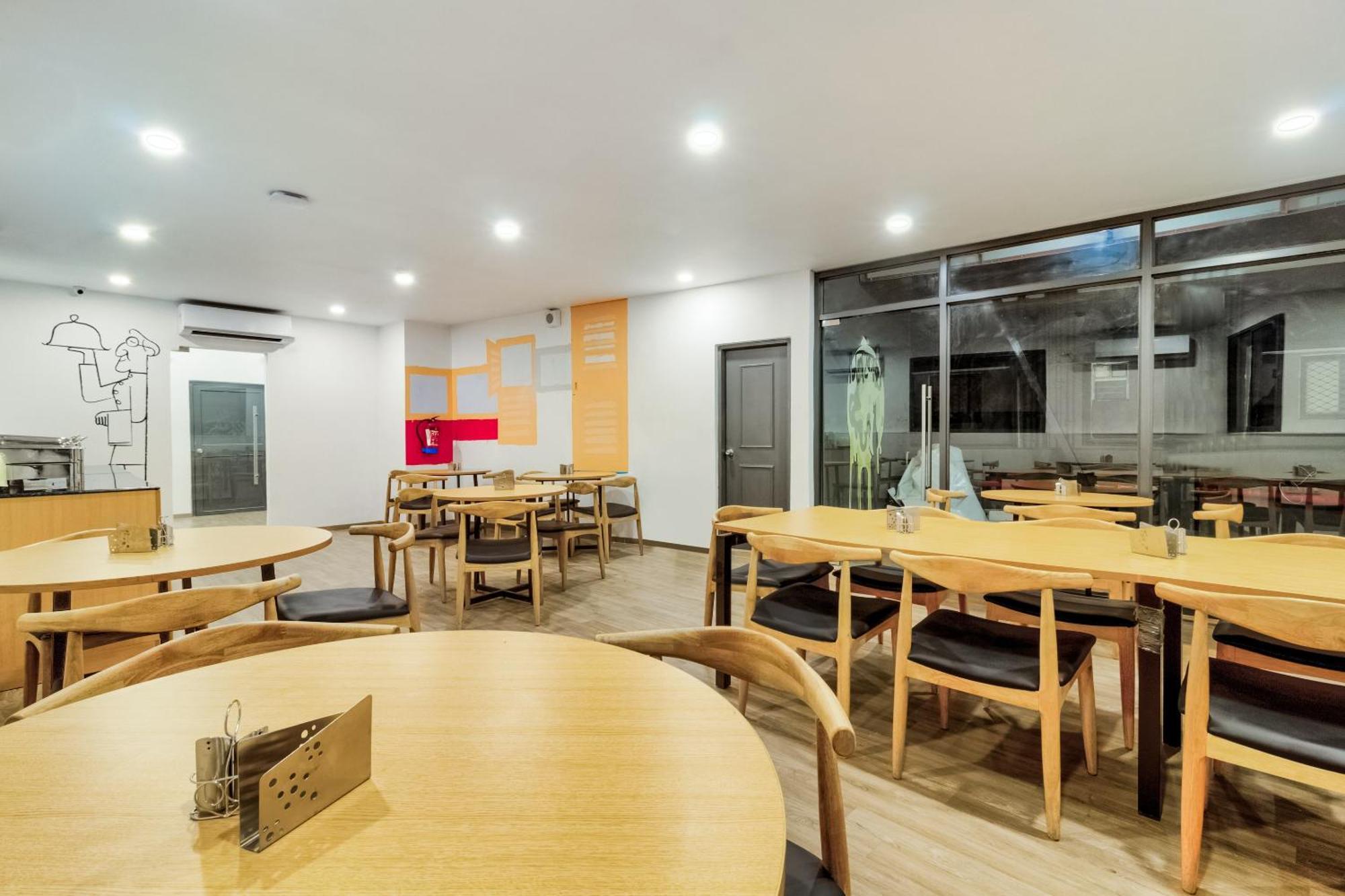 Hotel O Akash Ganga Park Circus 3*